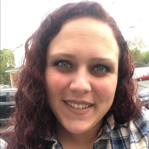 Meet your Posher, Carly